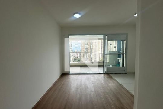 Sala de apartamento para alugar com 3 quartos, 70m² em Jardim Esperanca, Barueri