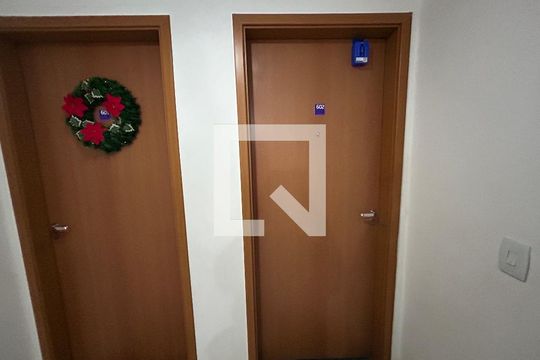 LockBox de apartamento para alugar com 2 quartos, 45m² em Cascadura, Rio de Janeiro