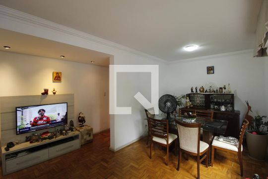 Sala de apartamento à venda com 3 quartos, 101m² em Petrópolis, Porto Alegre
