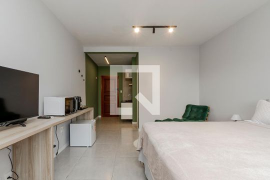 Studio de kitnet/studio para alugar com 1 quarto, 30m² em Vila Congonhas, São Paulo