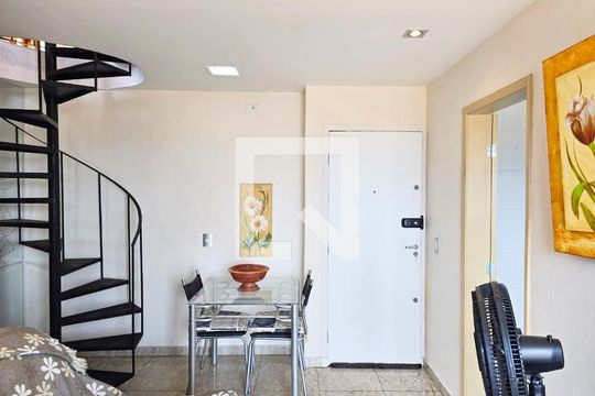 Duplex Sala 01 de apartamento à venda com 3 quartos, 99m² em Parque Continental, Guarulhos