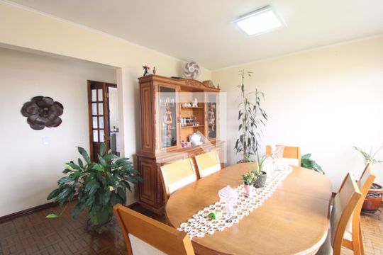 Apartamento à venda com 3 quartos, 270m² em Planalto Paulista, São Paulo