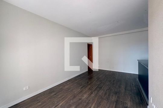 Sala de apartamento à venda com 2 quartos, 80m² em Campestre, Santo André