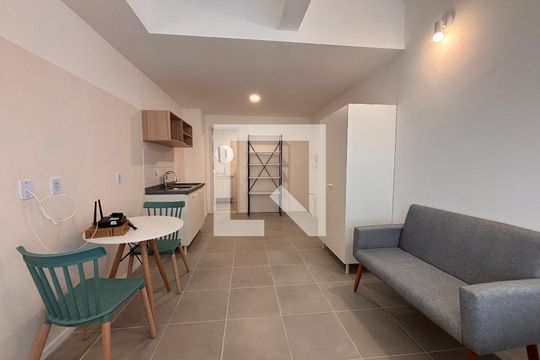 Kitnet/Studio para alugar com 1 quarto, 25m² em República, São Paulo