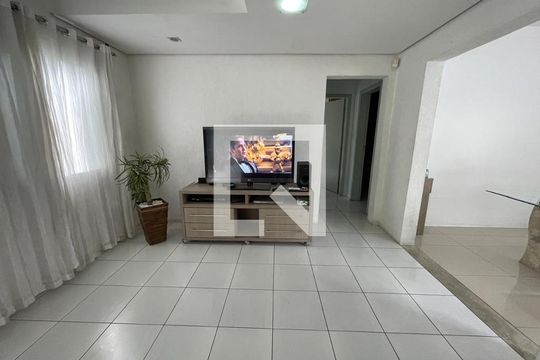 Casa à venda com 3 quartos, 202m² em Feitoria, São Leopoldo