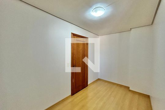 Quarto 2 de apartamento para alugar com 3 quartos, 120m² em Rio Branco, Novo Hamburgo