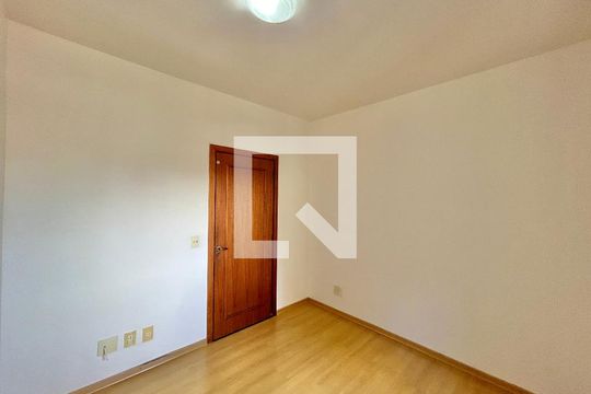 Quarto 1 de apartamento para alugar com 3 quartos, 120m² em Rio Branco, Novo Hamburgo