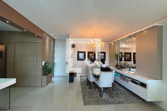 Sala de apartamento para alugar com 3 quartos, 110m² em Centro, Novo Hamburgo
