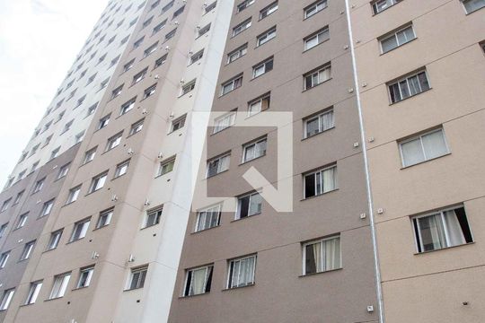 Fachada do bloco de apartamento para alugar com 2 quartos, 48m² em Campanário, Diadema