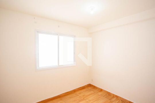Quarto 2 de apartamento para alugar com 2 quartos, 48m² em Campanário, Diadema