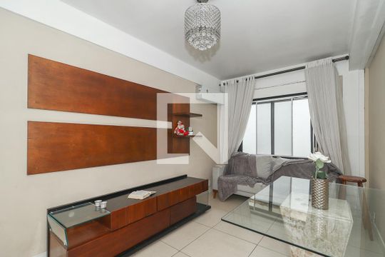 Sala de apartamento à venda com 3 quartos, 86m² em São João, Porto Alegre