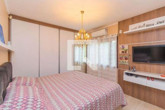 Quarto 1 de casa à venda com 4 quartos, 1874m² em São José, São Leopoldo