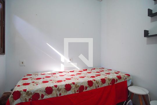 Quarto  de casa à venda com 2 quartos, 60m² em Campina, São Leopoldo