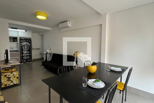 Apartamento para alugar com 1 quarto, 38m² em Centro, Campinas