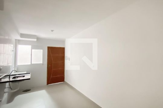 Sala /cozinha/area de serviço de apartamento para alugar com 2 quartos, 42m² em Parque Boturussu, São Paulo
