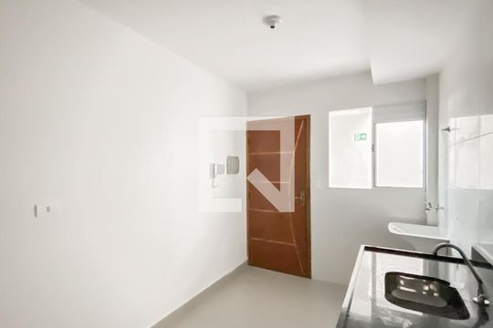 Sala /cozinha/area de serviço de apartamento para alugar com 2 quartos, 42m² em Parque Boturussu, São Paulo