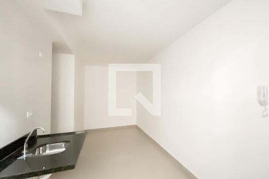 Sala /cozinha/area de serviço de apartamento para alugar com 2 quartos, 42m² em Parque Boturussu, São Paulo