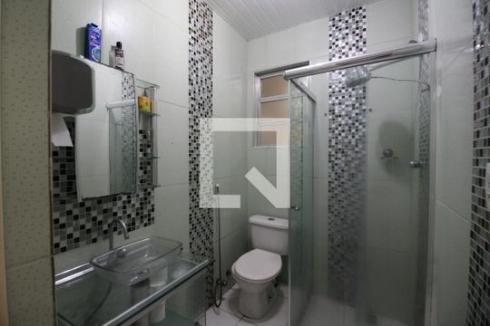Banheiro Social 2 de casa para alugar com 3 quartos, 175m² em Taquara, Rio de Janeiro