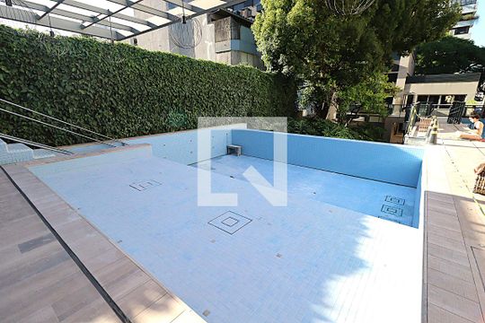 Apartamento à venda com 1 quarto, 27m² em Mont’serrat, Porto Alegre