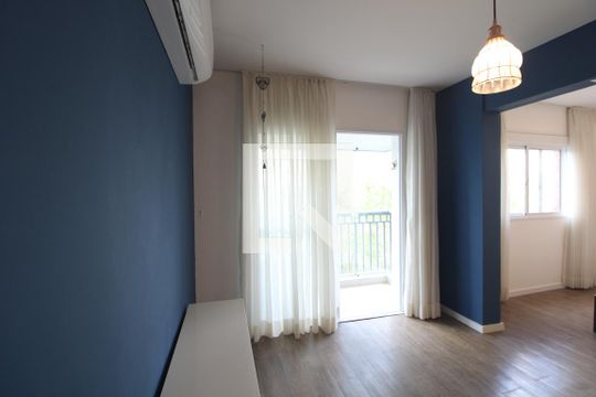 Sala de apartamento à venda com 1 quarto, 40m² em Vila Castelo, São Paulo