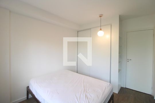 Quarto de apartamento à venda com 1 quarto, 40m² em Vila Castelo, São Paulo