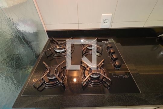 Cozinha - Cooktop de apartamento à venda com 2 quartos, 50m² em Jardim Alzira Franco, Santo André