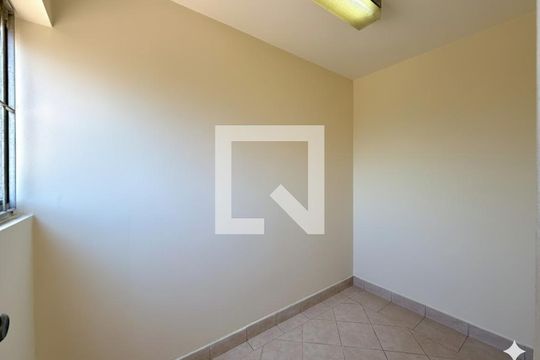 Quarto de Serviço de apartamento para alugar com 2 quartos, 80m² em Chácara Santo Antônio, São Paulo