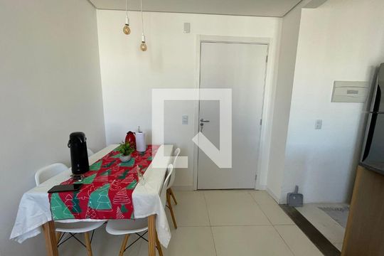 Apartamento para alugar com 2 quartos, 45m² em Feitoria, São Leopoldo
