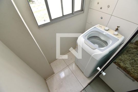 Área de Serviço de apartamento para alugar com 2 quartos, 58m² em Bairro Alto, Curitiba