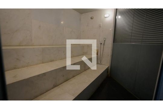 Apartamento para alugar com 4 quartos, 240m² em Belvedere, Belo Horizonte