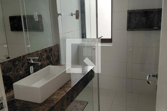 Apartamento para alugar com 3 quartos, 220m² em Sumaré, São Paulo