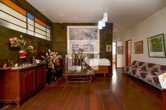 Sala 2 de casa à venda com 5 quartos, 316m² em Sagrada Família, Belo Horizonte