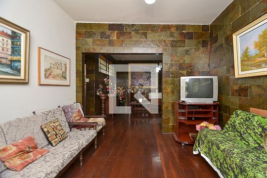 Sala 1 de casa à venda com 5 quartos, 316m² em Sagrada Família, Belo Horizonte
