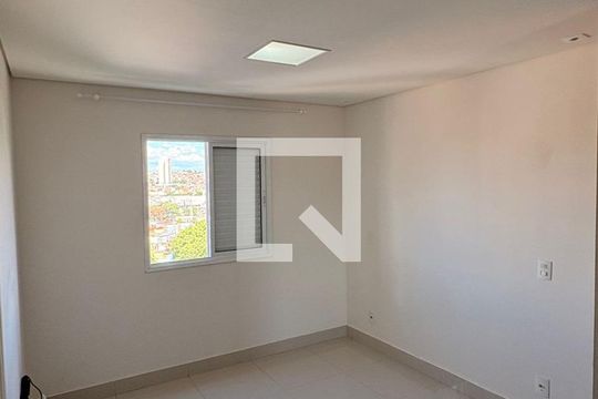 Quarto de apartamento à venda com 3 quartos, 77m² em Jardim Messina, Jundiaí