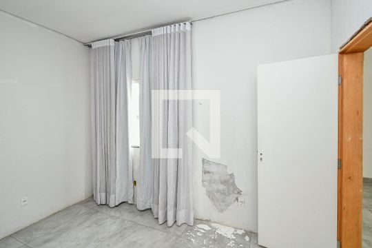 Suite 1 de casa para alugar com 5 quartos, 510m² em Parque Olívio Franceschini, Hortolândia