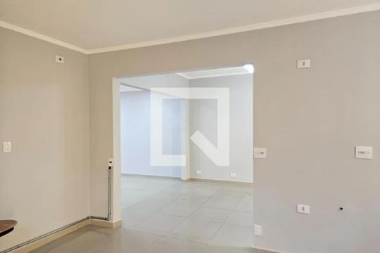 Casa à venda com 4 quartos, 280m² em Jardim Maria Rosa, Taboão da Serra
