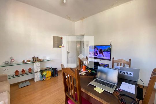 Sala de apartamento à venda com 2 quartos, 138m² em Todos Os Santos, Rio de Janeiro