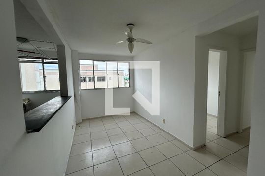 Sala de apartamento para alugar com 2 quartos, 44m² em Honório Gurgel, Rio de Janeiro