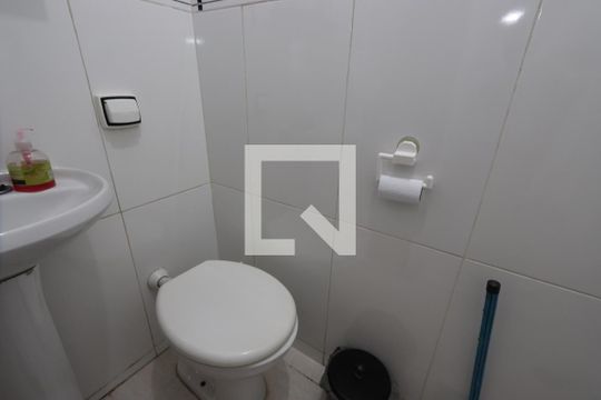 Banheiro da Suíte de casa à venda com 4 quartos, 240m² em Sapopemba, São Paulo