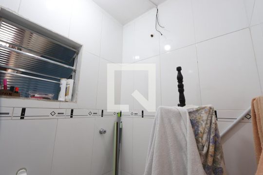 Banheiro da Suíte de casa à venda com 4 quartos, 240m² em Sapopemba, São Paulo