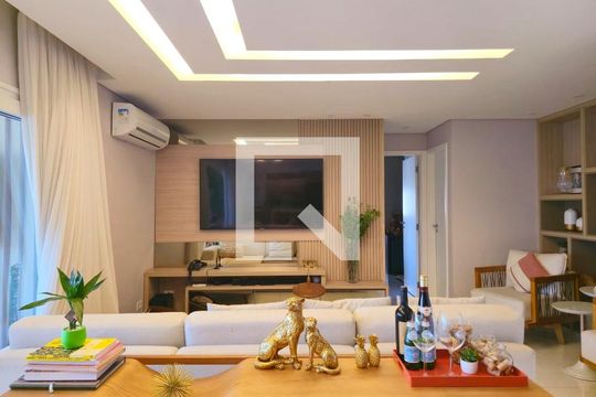 Sala  de apartamento à venda com 3 quartos, 159m² em Vila Rosalia, Guarulhos