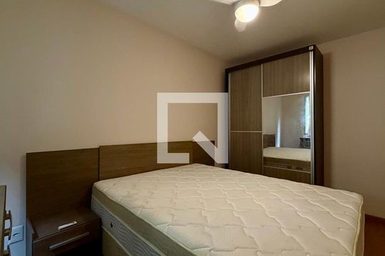 Quarto 1 de apartamento à venda com 2 quartos, 57m² em Vila Lageado, São Paulo