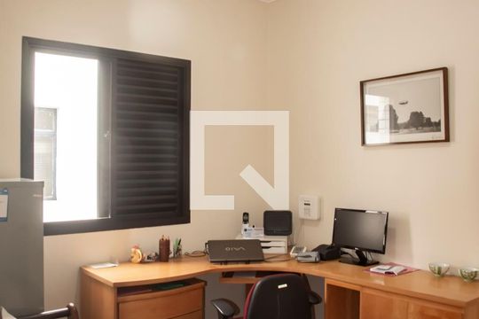 Quarto 1 de casa à venda com 3 quartos, 274m² em Planalto Paulista, São Paulo