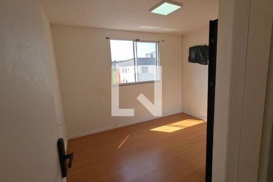 Apartamento para alugar com 2 quartos, 47m² em Jardim Gramacho, Duque de Caxias
