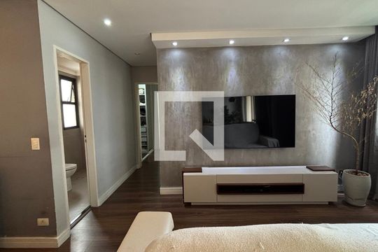 Sala  de apartamento para alugar com 2 quartos, 80m² em Vila Floresta, Santo André