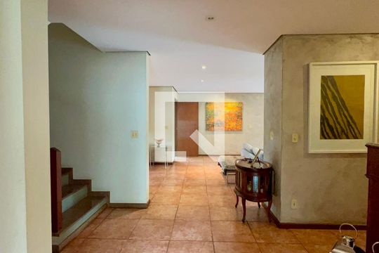 Hall de entrada de casa à venda com 4 quartos, 397m² em Alto de Pinheiros, São Paulo