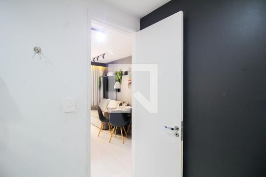 Banheiro de kitnet/studio à venda com 1 quarto, 28m² em Brás, São Paulo