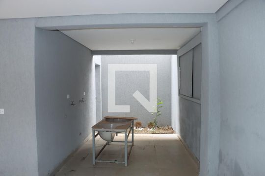 Casa de Condomínio para alugar com 4 quartos, 250m² em Paisagem Renoir, Cotia
