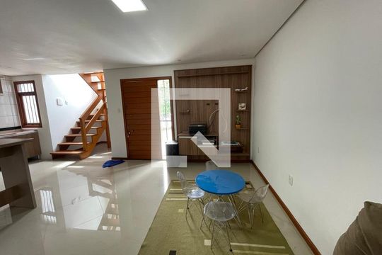 Sala de casa à venda com 3 quartos, 138m² em Canudos, Novo Hamburgo
