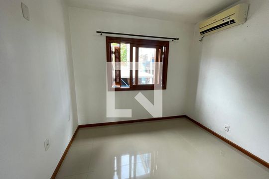 Quarto 1 de casa à venda com 3 quartos, 138m² em Canudos, Novo Hamburgo
